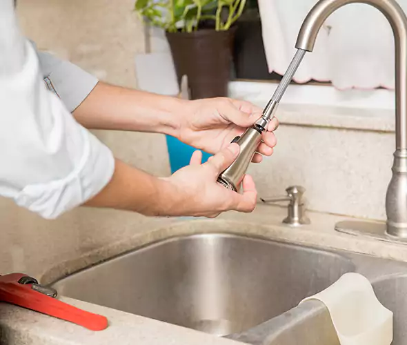 Expert Plumber for Rooter Services in Holtsville, NY: Trusted Drain and Sewer Cleaning Professionals